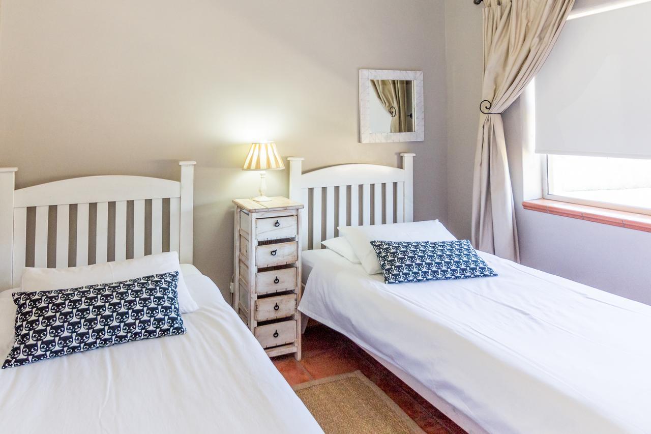 Walkerview Apartments Gansbaai Eksteriør billede